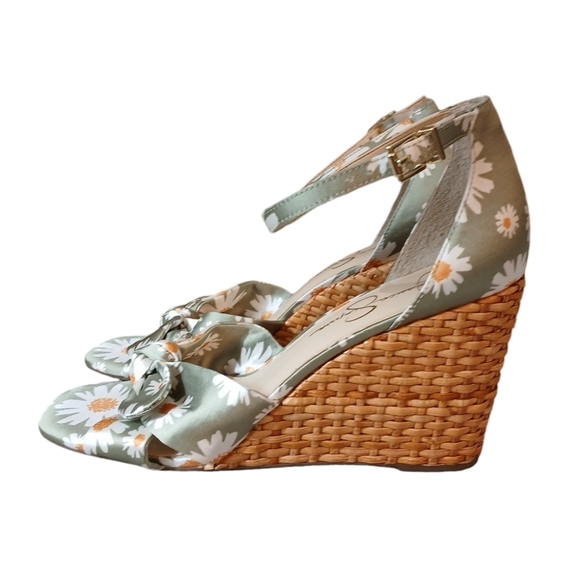 Jessica Simpson Daisy Matte Sage Satin Wedge Sandals Size 8.5 - Picture 2 of 10